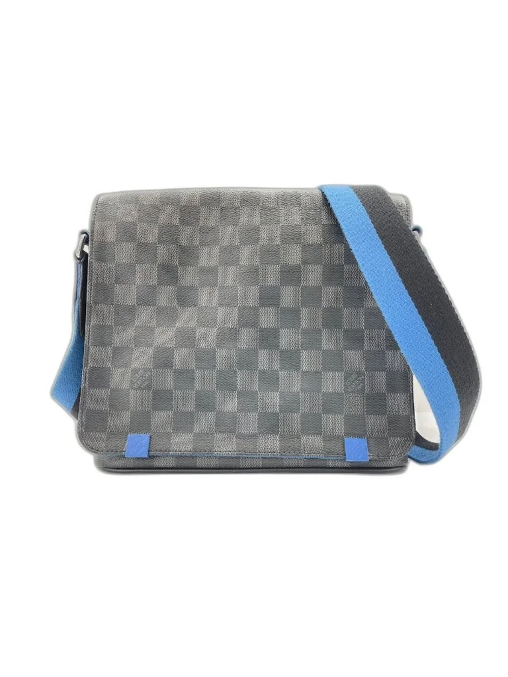 Louis Vuitton Messenger Bag District